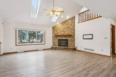 W199S8618  Woods Rd, Muskego, WI 53150 - Photo 4