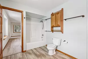 W199S8618 Woods Rd, Muskego, WI 53150 - Photo 32