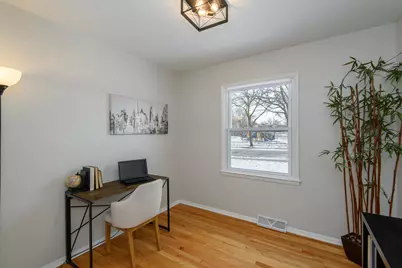 8930 W Lawrence Ave, Milwaukee, WI 53225 - Photo 24