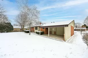 8720 W Ohio Ave, Milwaukee, WI 53227 - Photo 32