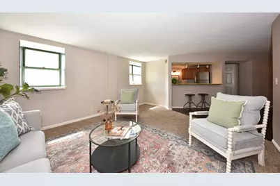 270 E Highland Ave #214, Milwaukee, WI 53202 - Photo 10
