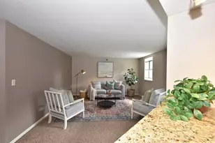 270 E Highland Ave, Milwaukee, WI 53202 - Photo 12