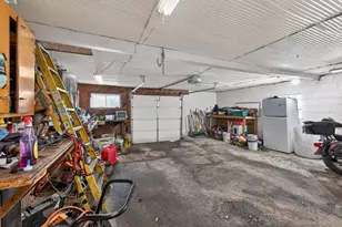 N8381 Co Rd D, Watertown, WI 53094 - Photo 32