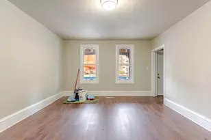 1815 W Becher St, Milwaukee, WI 53215 - Photo 8