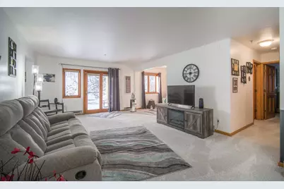 530 N Silverbrook Dr #36, West Bend, WI 53090 - Photo 10