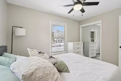 2117  Sunnyside Dr, Waukesha, WI 53186 - Photo 26