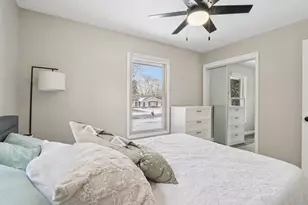 2117 Sunnyside Dr, Waukesha, WI 53186 - Photo 26