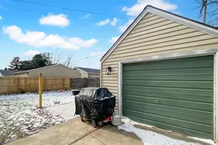 7926 28th Ave, Kenosha, WI 53143 - Photo 32