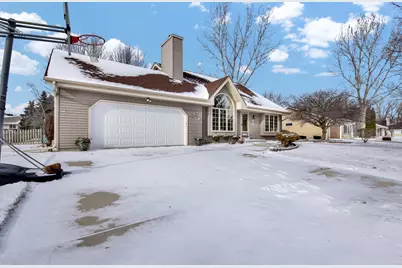 8529 S Golden Lake Way, Franklin, WI 53132 - Photo 4