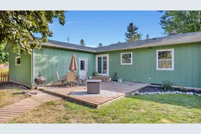 1436 W Washington Ave, Cleveland, WI 53015 - Photo 24