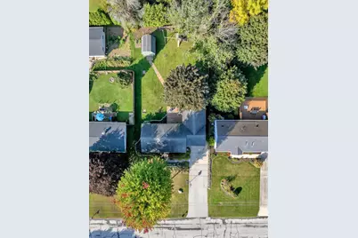 1436 W Washington Ave, Cleveland, WI 53015 - Photo 32