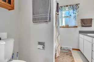 214 S Bruns Ave, Plymouth, WI 53073 - Photo 16