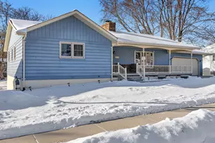 214 S Bruns Ave, Plymouth, WI 53073 - Photo 4