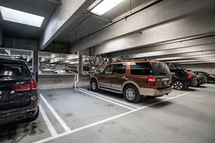 1313 N Franklin Pl, Milwaukee, WI 53202 - Photo 34