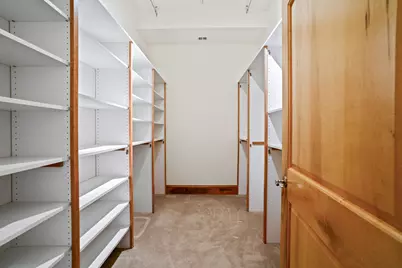 1313 N Franklin Pl #504, Milwaukee, WI 53202 - Photo 24