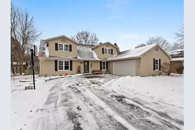 3817  Seneca Ln, Manitowoc, WI 54220 - Photo 1