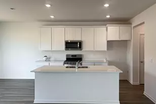 7064 Fair Oaks Rd, Racine, WI 53403 - Photo 2