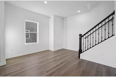 7038  Oakmont Rd, Racine, WI 53403 - Photo 10