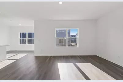 7051  Oakmont Rd, Racine, WI 53403 - Photo 32