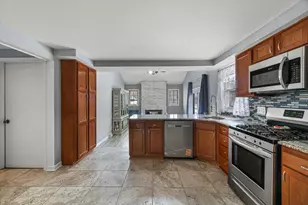 2420 Green Haze Ave, Racine, WI 53406 - Photo 10