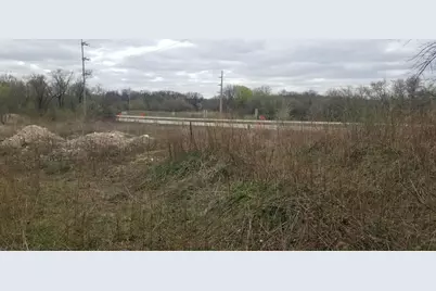 Lt1 N English Settlement Ave, Racine, WI 53105 - Photo 2