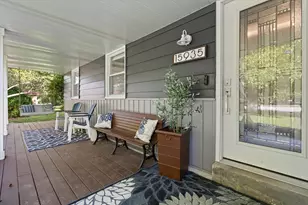 15935 Hill Ct, Brookfield, WI 53005 - Photo 4