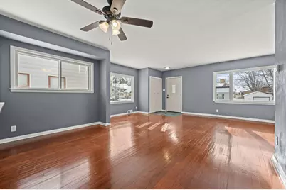 6706 W Chambers St, Milwaukee, WI 53210 - Photo 8
