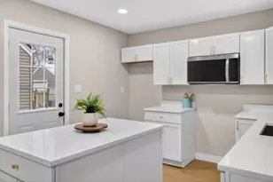 5273 N 51st Blvd, Milwaukee, WI 53218 - Photo 12