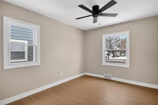 5273 N 51st Blvd, Milwaukee, WI 53218 - Photo 16