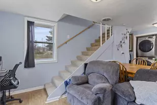 3923 S 41st St, Greenfield, WI 53221 - Photo 8