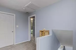 3923 S 41st St, Greenfield, WI 53221 - Photo 10