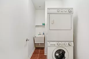 1522 N Prospect Ave, Milwaukee, WI 53202 - Photo 16