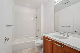 1522 N Prospect Ave, Milwaukee, WI 53202 - Photo 24