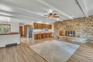 W4978 Valley Creek Rd, Fond du Lac, WI 54937 - Photo 16