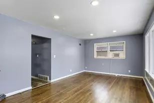 7753 W Beckett Ave, Milwaukee, WI 53218 - Photo 6