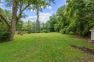 1332 Dodge St, Lake Geneva, WI 53147 - Photo 10