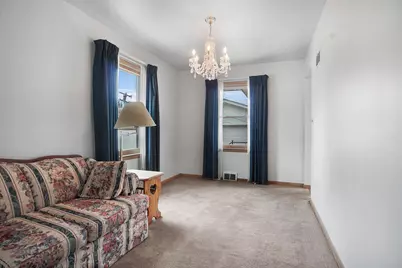 10413 W Sheridan Ave, Milwaukee, WI 53225 - Photo 4