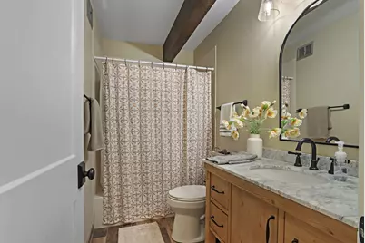 880  Windsor Dr #J3, Fontana, WI 53125 - Photo 18