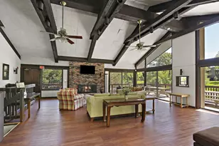 880 Windsor Dr, Fontana, WI 53125 - Photo 20