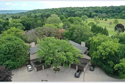 880  Windsor Dr #J3, Fontana, WI 53125 - Photo 32