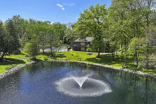 880 Windsor Dr, Fontana, WI 53125 - Photo 26