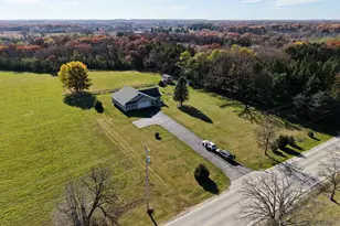 S102W32709 County Road Lo -, Mukwonago, WI 53149 - Photo 34
