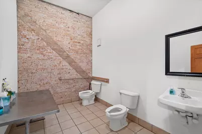 410  Main St, Racine, WI 53403 - Photo 34