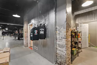 410  Main St, Racine, WI 53403 - Photo 80