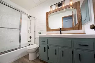 6535 N Braeburn Ln, Glendale, WI 53209 - Photo 16