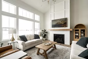 W274N6937 Pintail Ct, Lisbon, WI 53089 - Photo 10