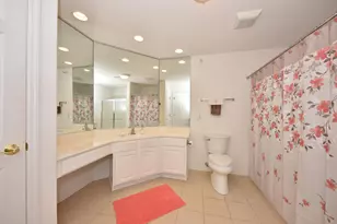 10258 W Deerwood Ln, Franklin, WI 53132 - Photo 14