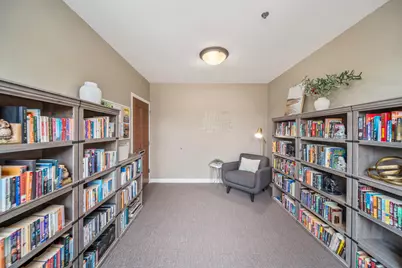 4100 S Lake Dr #114, Saint Francis, WI 53235 - Photo 16