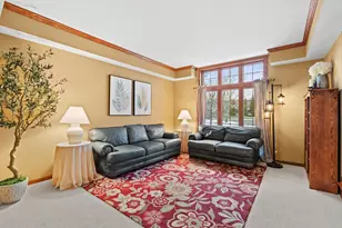 W140N5331 St Andrews Cir, Menomonee Falls, WI 53051 - Photo 18