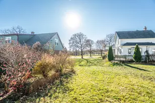 824 Park Ave, West Bend, WI 53090 - Photo 14